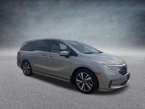Silver 2021 Honda Odyssey Touring