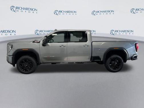 2026 GMC Sierra 2500 AT4