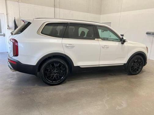 Snow White Pearl 2020 Kia Telluride S