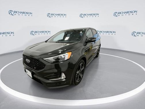 2022 Ford Edge ST
