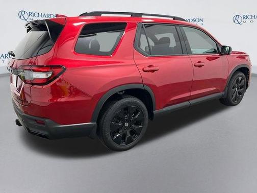 Radiant Red Metallic II 2026 Honda Pilot Black Edition