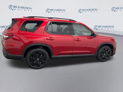 Radiant Red Metallic II 2026 Honda Pilot Black Edition