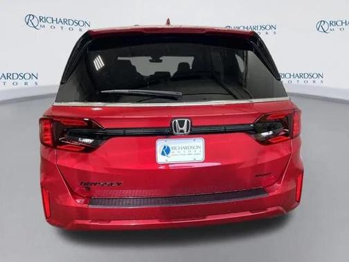 R-580m 2026 Honda Odyssey Sport-L