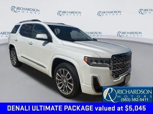 2023 GMC Acadia Denali