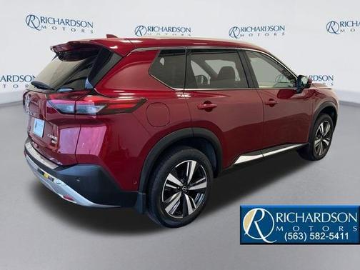 Scarlet Ember Tintcoat 2023 Nissan Rogue Platinum