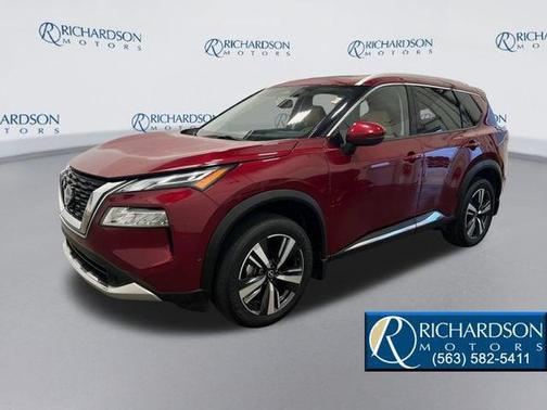 Scarlet Ember Tintcoat 2023 Nissan Rogue Platinum