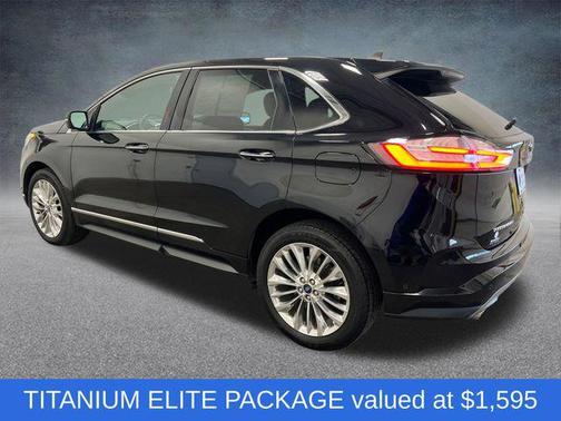 AGATE BLACK METALLIC 2021 Ford Edge Titanium