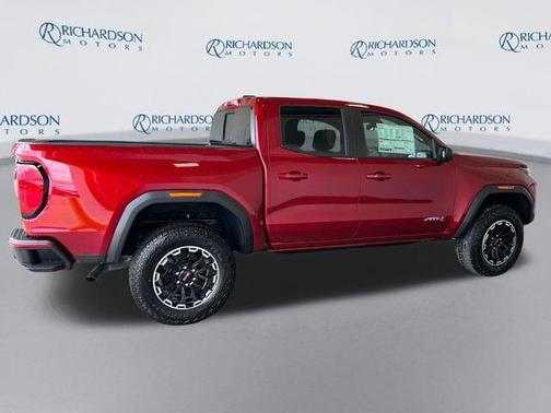 Volcanic Red Tintcoat 2026 GMC Canyon AT4