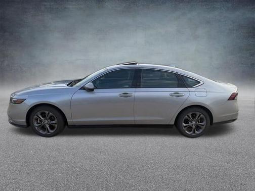 Lunar 2023 Honda Accord Hybrid Base