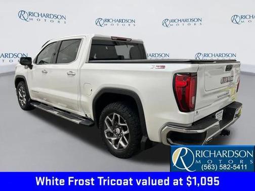 2022 GMC Sierra 1500 SLT