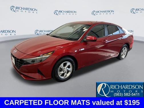 2022 Hyundai ELANTRA SE