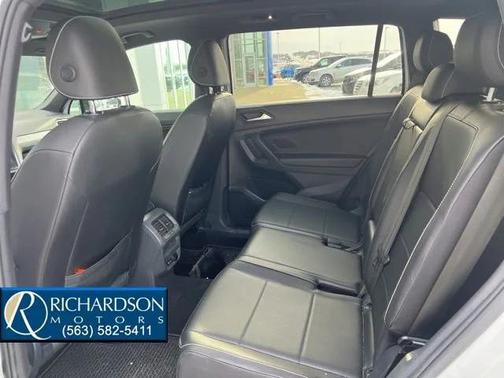 2021 Volkswagen Tiguan 2.0T SE R-Line Black 4MOTION