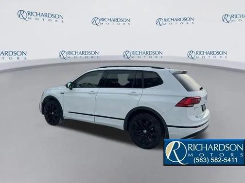 2021 Volkswagen Tiguan 2.0T SE R-Line Black 4MOTION