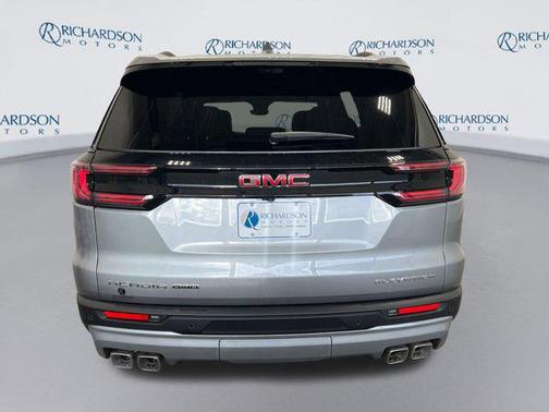 2026 GMC Acadia Elevation AWD