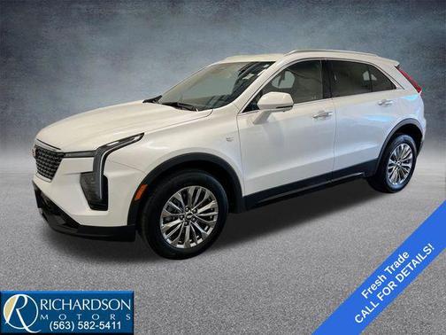 Crystal White Tricoat 2024 Cadillac XT4 Premium Luxury