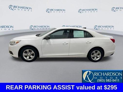 Summit White 2015 Chevrolet Malibu 1LS