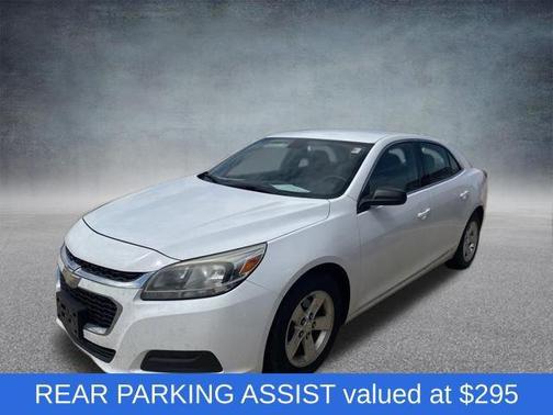 Summit White 2015 Chevrolet Malibu 1LS