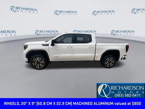 2024 GMC Sierra 1500 AT4