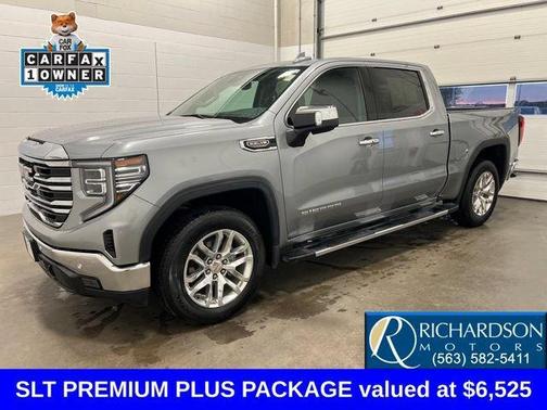 Sterling Metallic 2024 GMC Sierra 1500 SLT