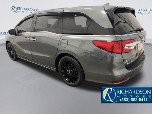 2019 Honda Odyssey Elite