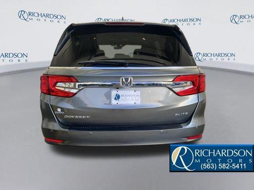 2019 Honda Odyssey Elite