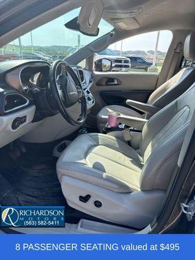 2018 Chrysler Pacifica Touring-L