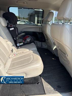 2018 Chrysler Pacifica Touring-L