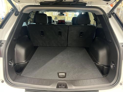 Summit White 2024 Chevrolet Blazer 2LT