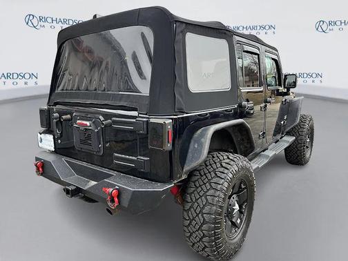 Black Clearcoat 2013 Jeep Wrangler Unlimited Sahara