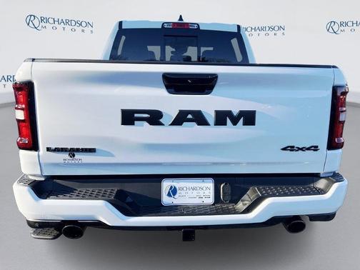Bright White Clearcoat 2026 RAM 1500 Laramie