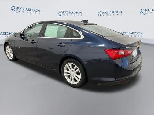 2017 Chevrolet Malibu 1LT