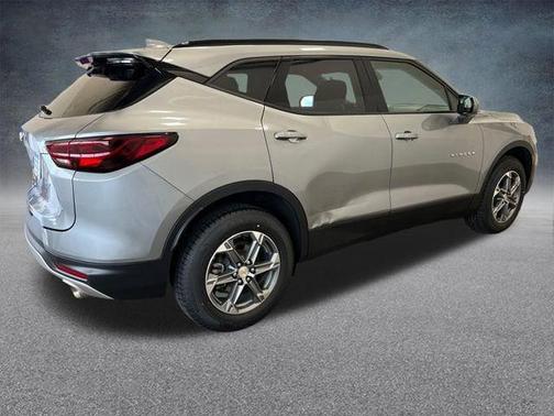 Sterling Gray Metallic 2024 Chevrolet Blazer 2LT