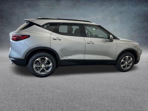 Sterling Gray Metallic 2024 Chevrolet Blazer 2LT