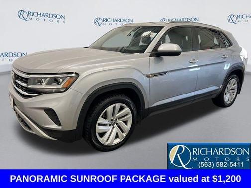 Pyrite Silver 2021 Volkswagen Atlas Cross Sport 3.6L V6 SE w/Technology