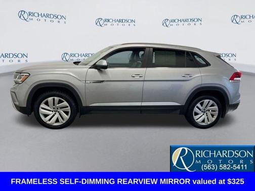 Pyrite Silver 2021 Volkswagen Atlas Cross Sport 3.6L V6 SE w/Technology