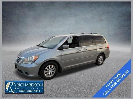 Alabaster Silver 2010 Honda Odyssey EX