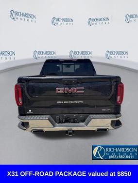 Onyx Black 2019 GMC Sierra 1500 SLT