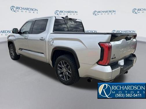 2022 Toyota Tundra Platinum