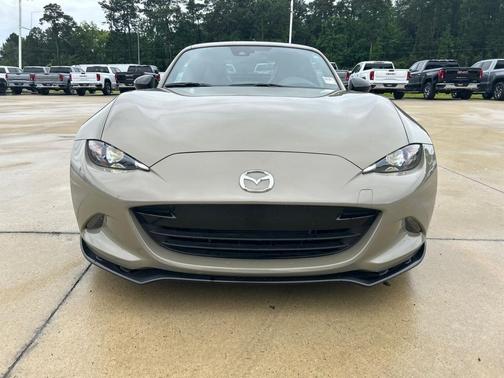 Zircon Sand 2023 Mazda MX-5 Miata RF Club