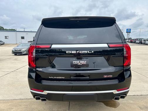 Onyx Black 2026 GMC Yukon XL Denali