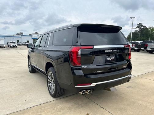 Onyx Black 2026 GMC Yukon XL Denali