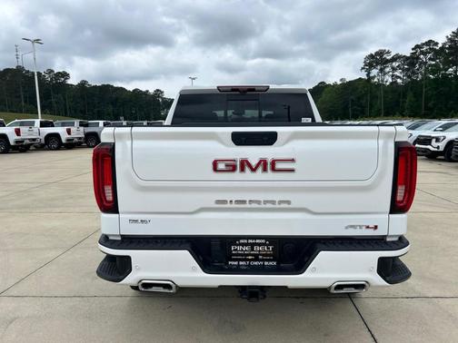Summit White 2025 GMC Sierra 1500 AT4