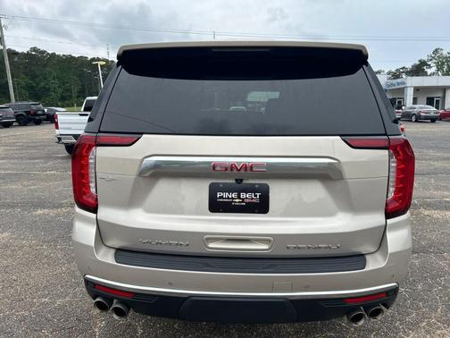 Pearl Beige Metallic 2022 GMC Yukon Denali