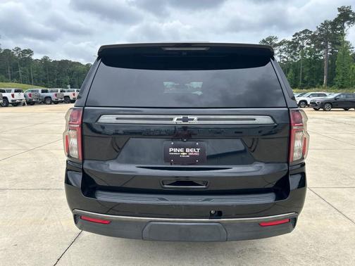 Black 2021 Chevrolet Suburban 4WD Z71