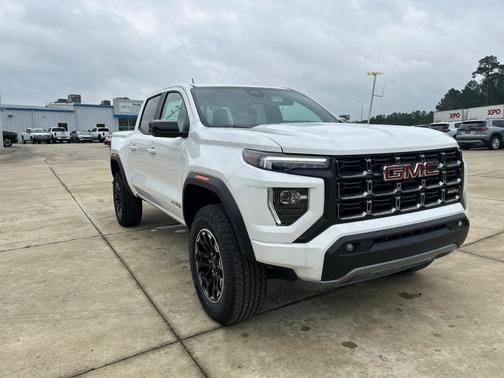 GAZ 2026 GMC Canyon AT4