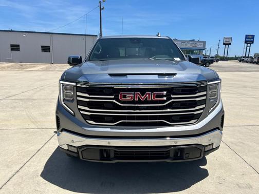 Sterling Metallic 2026 GMC Sierra 1500 SLT