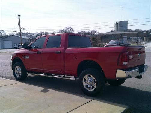 2017 RAM 2500 Tradesman Crew Cab 4x4 6'4' Box