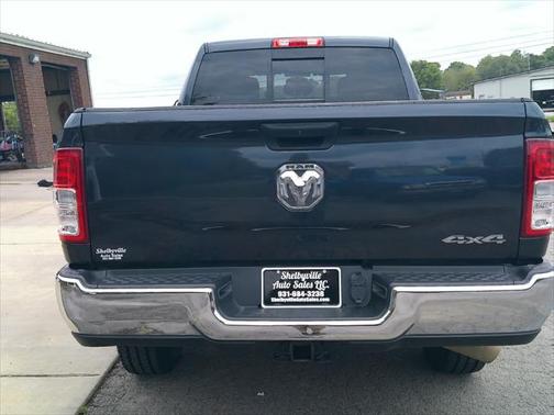 2021 RAM 2500 Tradesman Crew Cab 4x4 6'4' Box