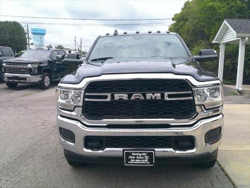 2021 RAM 2500 Tradesman Crew Cab 4x4 6'4' Box