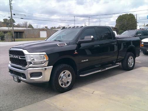 2021 RAM 2500 Tradesman Crew Cab 4x4 6'4' Box